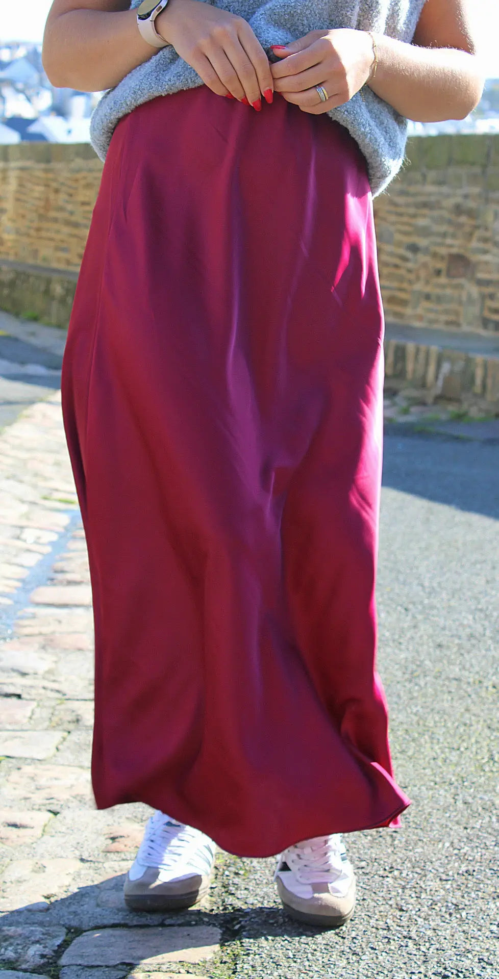 MYLA jupe longue satinee - Bordeaux noden boutique