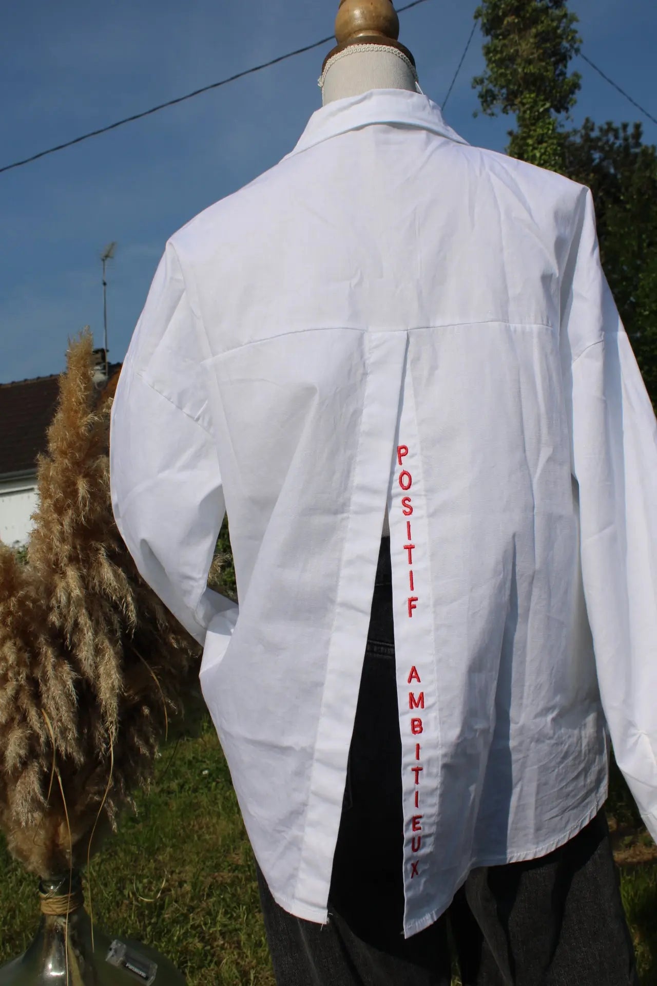 Chemise Elena brodee - Dos ouvert noden boutique