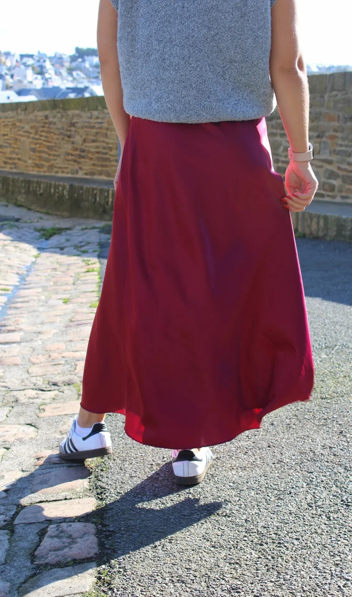 MYLA jupe longue satinee - Bordeaux noden boutique