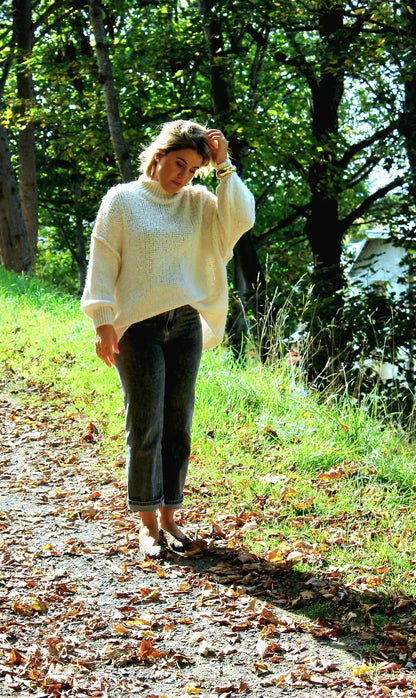 Pull Romy blanc – Coupe oversize, taille unique noden boutique